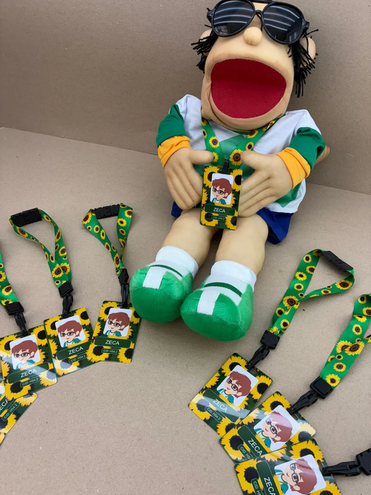 Crachás e Fantoche Cogna - Inclusão - Miniatura 2